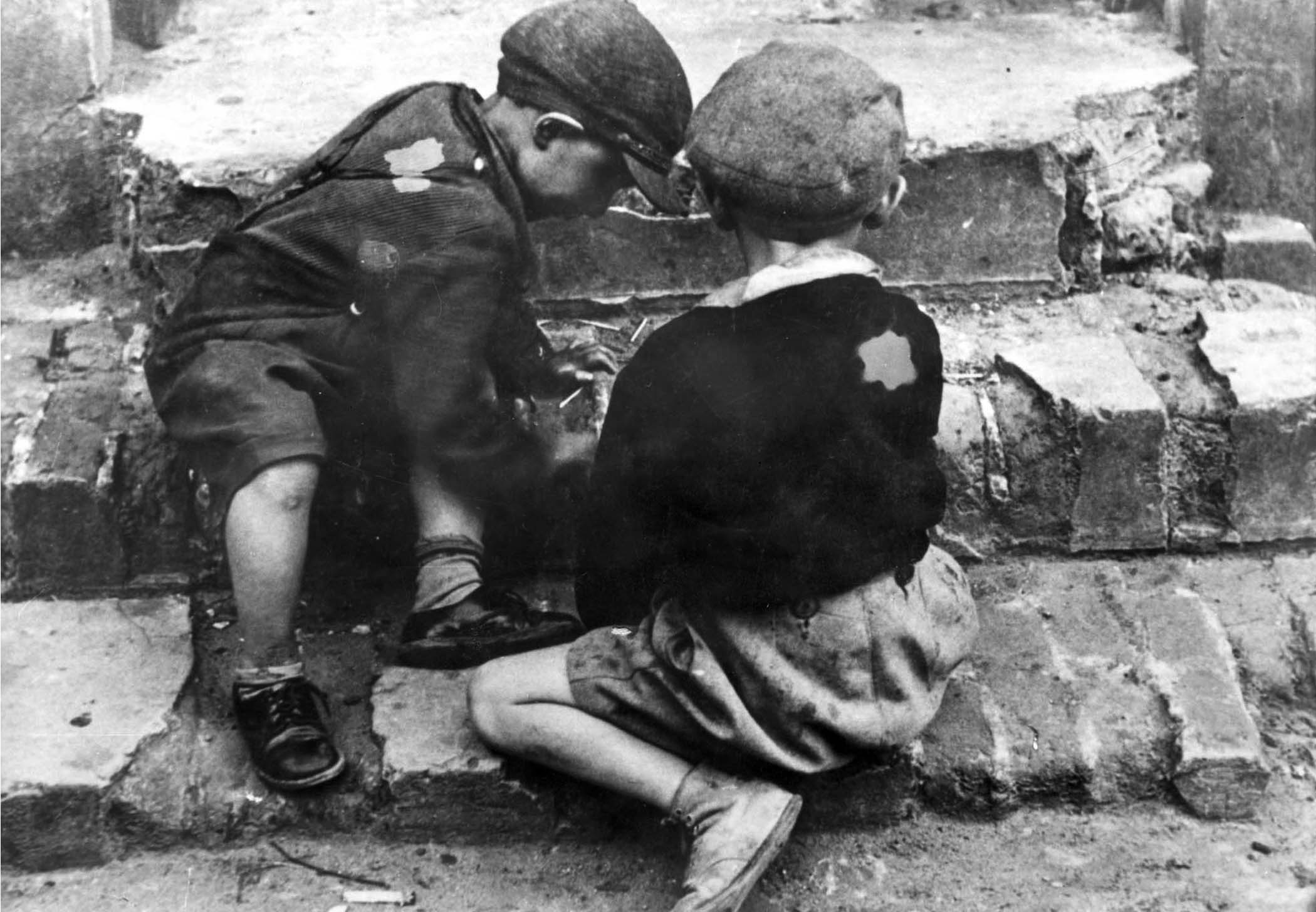 Children Playing in the Lodz Ghetto, 1940